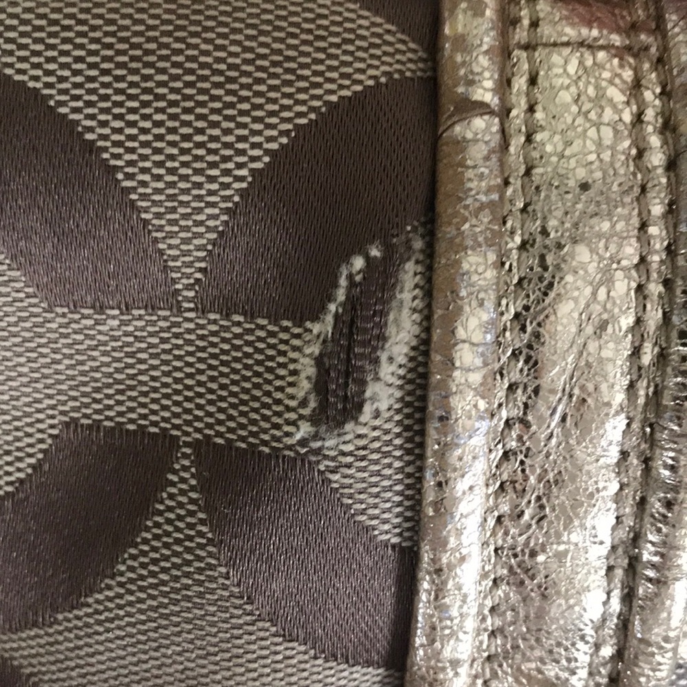 Coach Signature Tote Bag - Brown and Gold - Picture 4 of 5